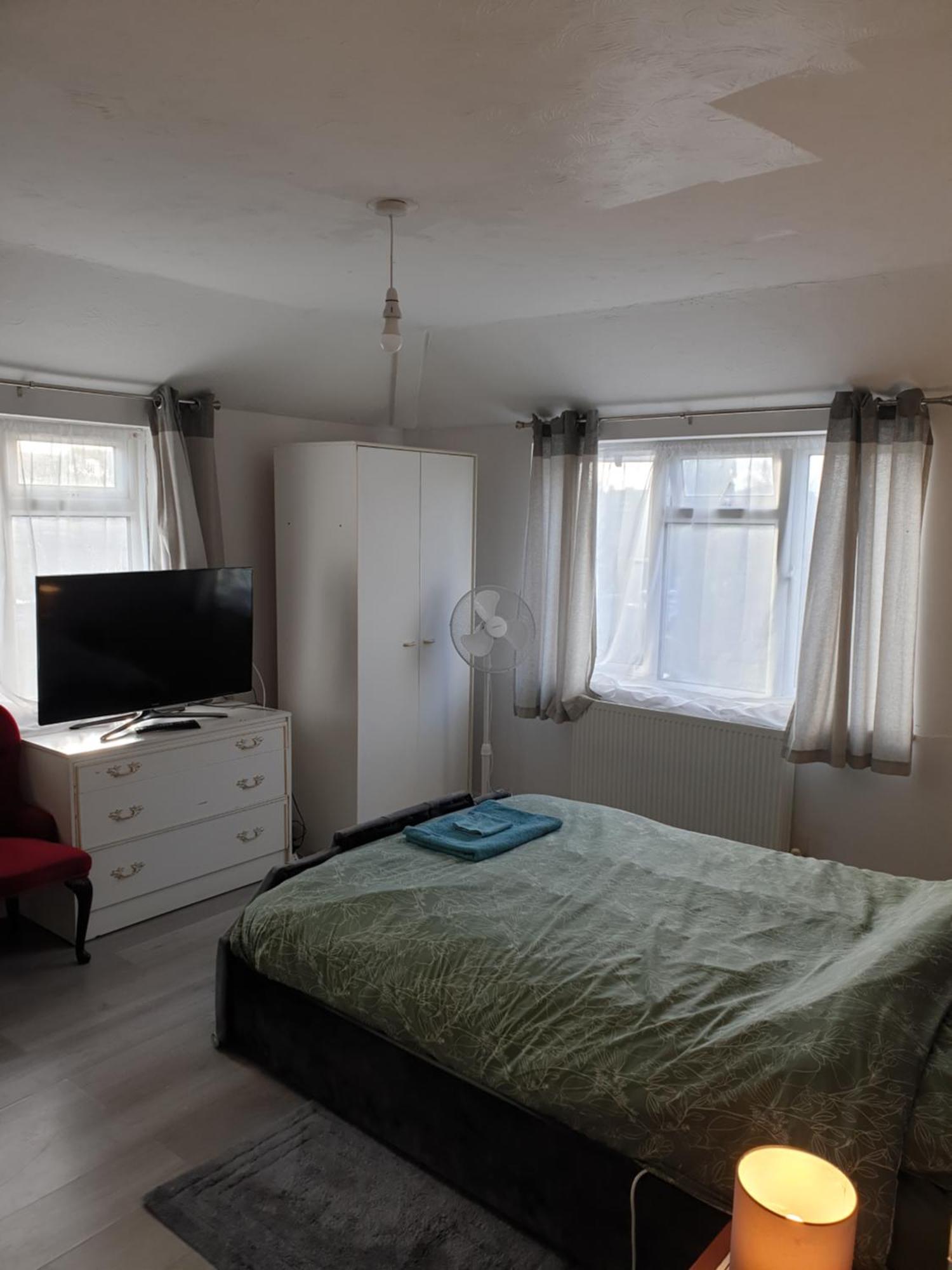 Studios Apartment Ely